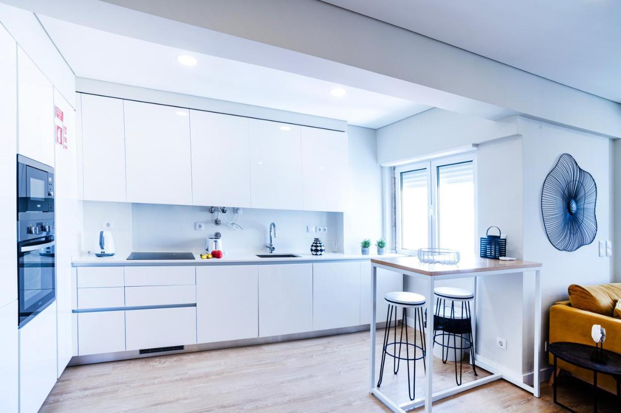 New - Luxury & Bright Appartement Lissabon