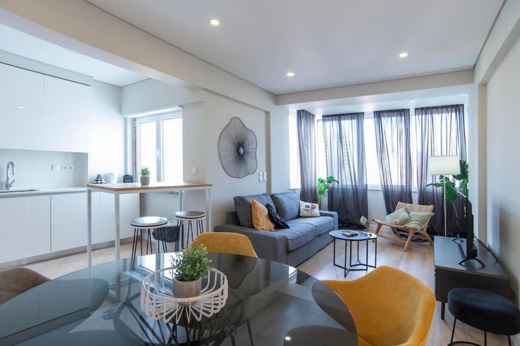 New - Luxury & Bright Apartment *